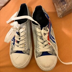 Women’s Buffalo Bills sneakers